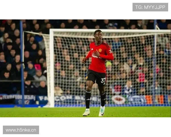 罗马诺冬窗后曼联梅努涨薪长约